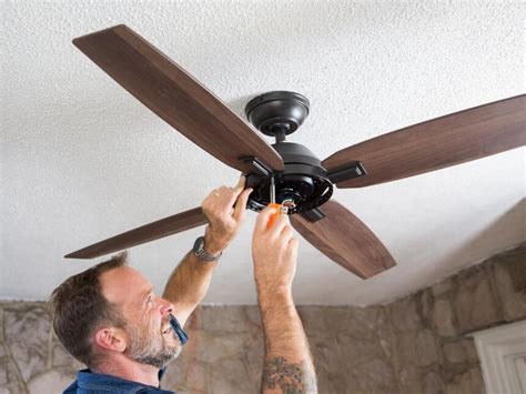 7 Best Ceiling Fans for Small Rooms Reviewed in Detail (Winter 2024)