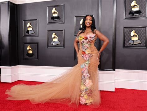 Grammys 2022: All the Best Looks on the Red Carpet