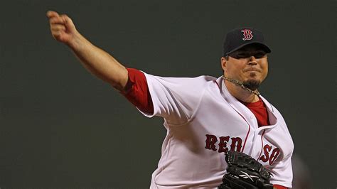 Report: Red Sox Pitchers Drank Beer In The Dugout - SB Nation Boston