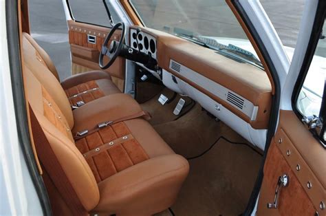 1985 CHEVROLET C-10 CUSTOM PICKUP - Interior - 174934 | Custom chevy trucks, C10 chevy truck ...