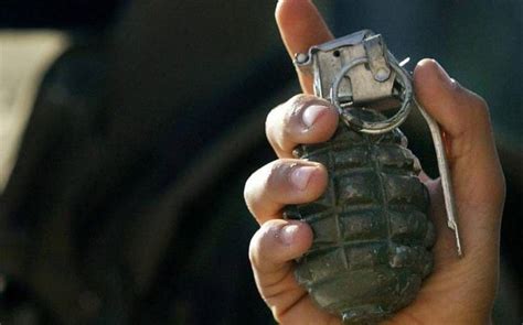 Hand Grenade Found In Rajouri - Kashmir Observer | Kashmir Latest News