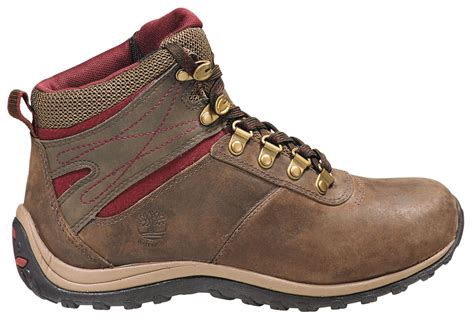 How to select the best women hiking boots for you – StyleSkier.com