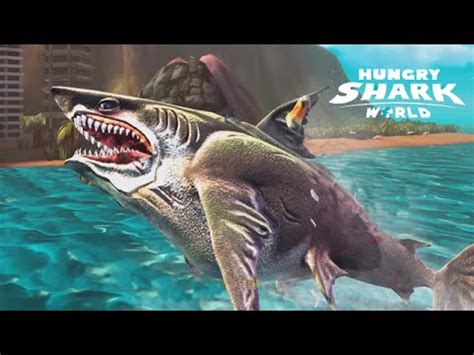 Hungry Shark World - Megalodon | Biggest Shark Ever - YouTube