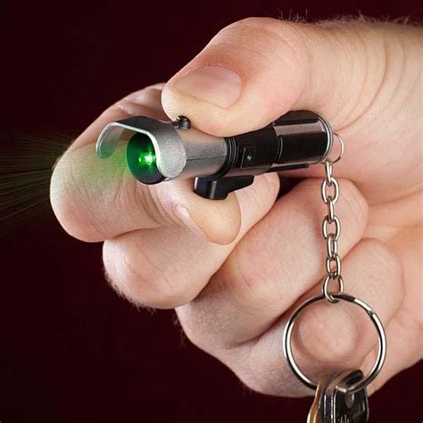 Star Wars Lightsaber Keychain Flashlights | Gadgetsin