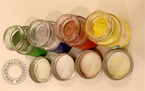 Greenmunch.ca: Glob Natural Paint Set Review {Giveaway}
