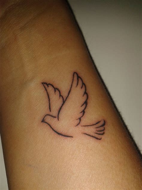 Dove Tattoo Designs Small - SCRIBB LOVE TATTOO DESIGN