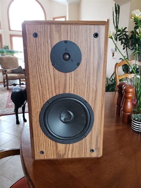 Help needed identifying these Yamaha bookshelf speakers (more info in comments) : r/BudgetAudiophile