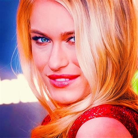 Leven at Hunger Games Premiere in LA - Leven Rambin Fan Art (29728623) - Fanpop - Page 14