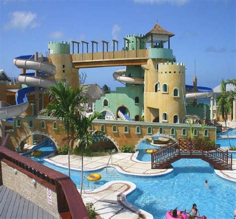 Unforgettable Family Vacations in Jamaica's All-Inclusive Resorts