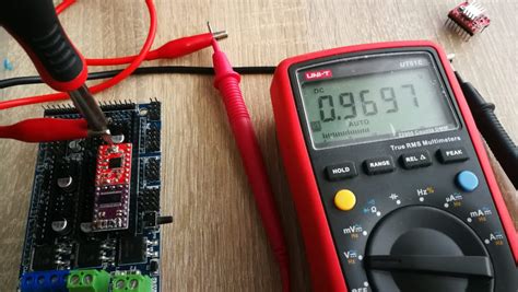 How to set VREF for DRV8825 and A4988 motor drivers