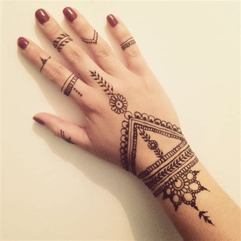 Diseños De Tatuajes De Henna