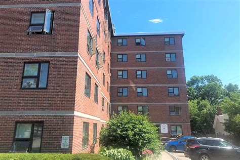 Feaster Apartments - 140 COURT ST | Portsmouth, NH for Rent | Rent.