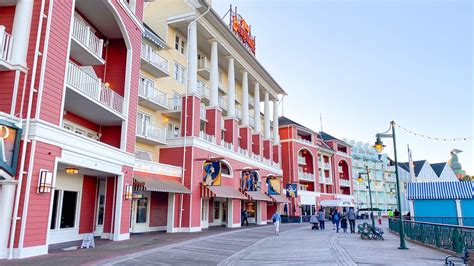 The Ultimate Guide To Visiting Disney's Boardwalk Resort - Disney Trippers