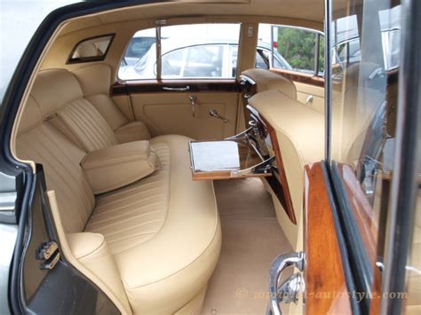 Bentley S2 Interior – A&T Autostyle