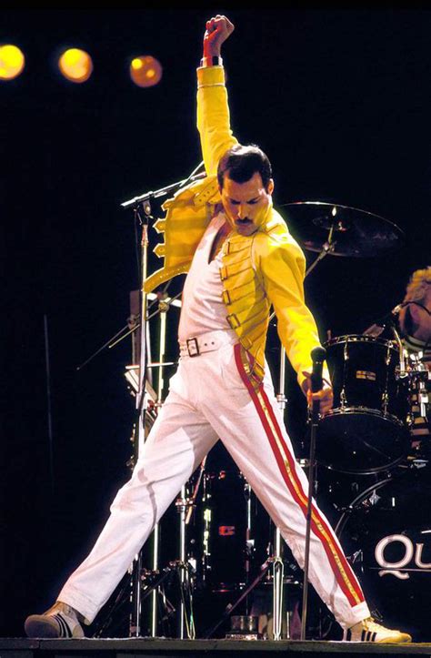 POP CULTURE :: Freddie Mercury, Queen of Them All