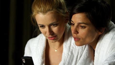 ‎Room in Rome (2010) directed by Julio Medem • Reviews, film + cast • Letterboxd