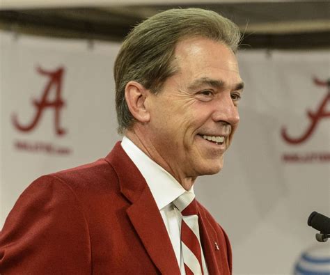 Alabama trustees approve $6.9-million salary for Nick Saban - Los ...