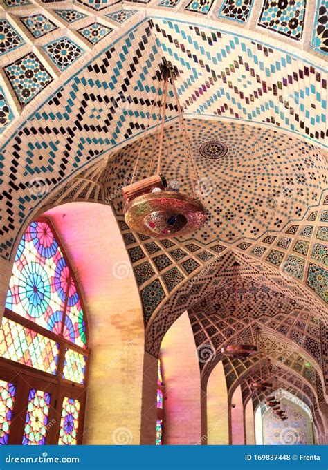 Vaulted Ceiling of Nasir Al-Mulk Mosque Pink Mosque, Shiraz, Iran Stock ...