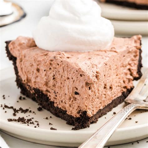 Cool Whip Pie - Pass the Dessert