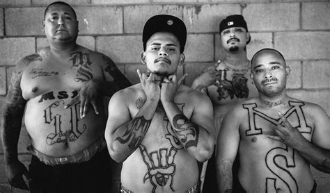 De gangs van Los Angeles | Gang culture, 18th street gang, Gang tattoos