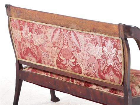 Colonial Revival Marquetry and Mahogany-Finish Hardwood Upholstered Settee | EBTH