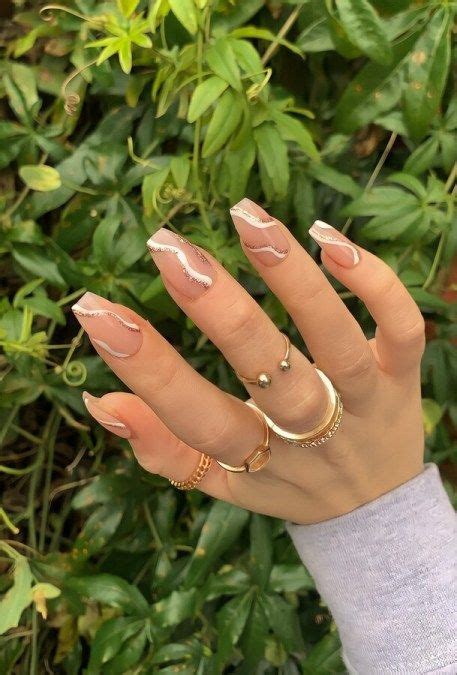 gold nail designs, gold nails idea, gold nails ideas, gold nails design, metallic nail polish ...