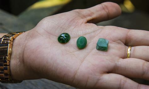 Myanmar army tightens grip on lucrative jade sector - MINING.COM