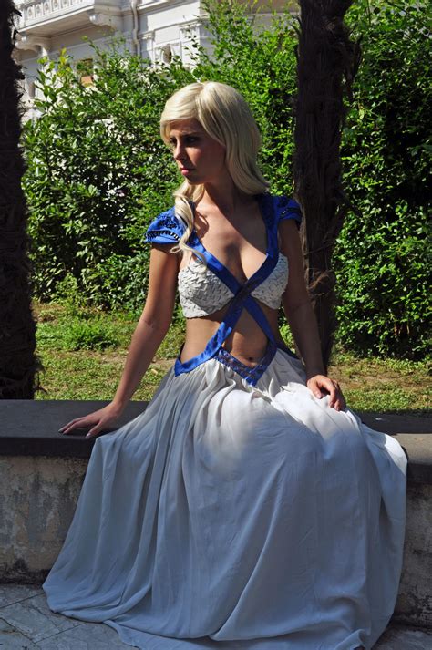 Khaleesi cosplay by Aoi-Berry on DeviantArt