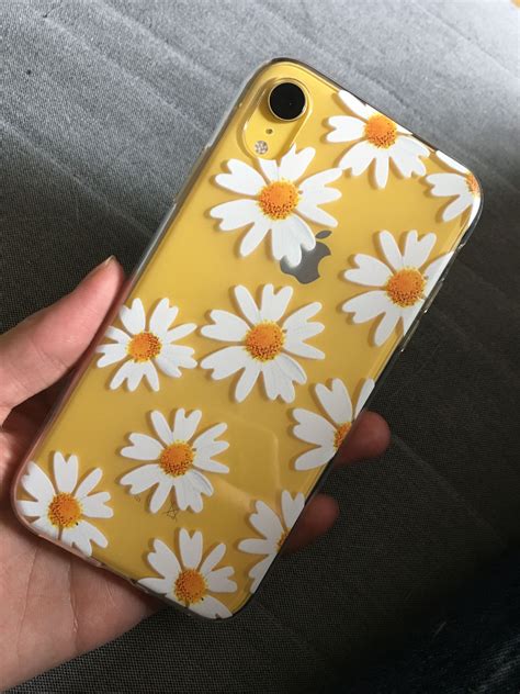 New Phone and new case 💛 | Pretty iphone cases, Diy phone case, Flower ...