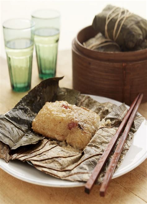 Sticky Rice in a Lotus Leaf | dish » Dish Magazine