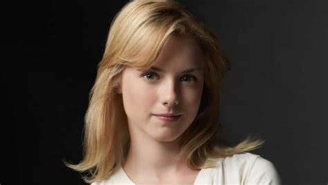 Laura Slade Wiggins (aka Karen Maguire on ‘Shameless’) Wiki Biography ...