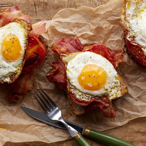 Bacon, Egg, and Tomato Toast Recipe | Epicurious