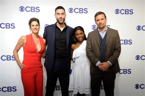 FBI - The cast of FBI is looking absolutely 😍 at the CBS...