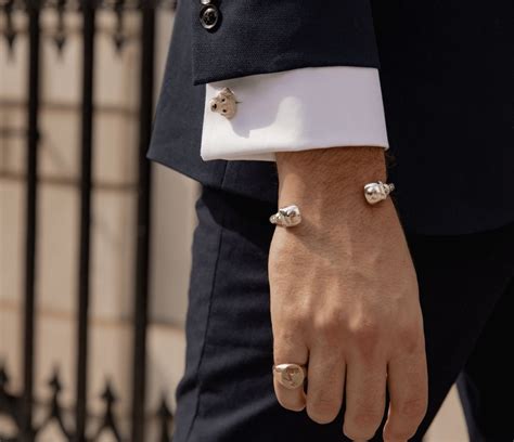 10 Best Cufflinks To Rock Any Formal Look in 2024 | FashionBeans