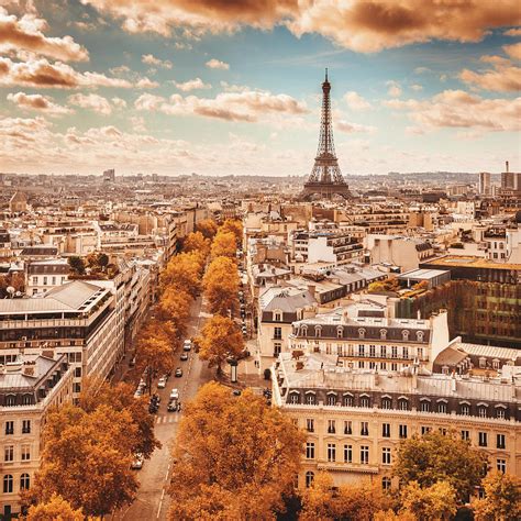 Tour Eiffel Tower Aerial View by Franckreporter