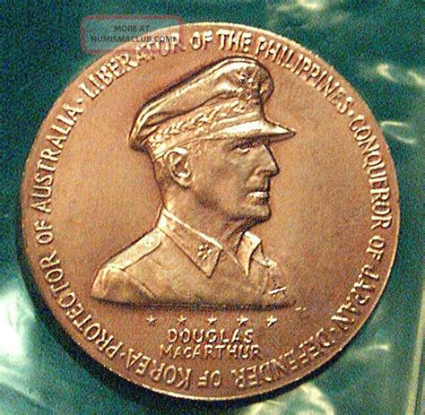 Douglas Macarthur Bronze Medal In Recognition Of Gallant Service 1962