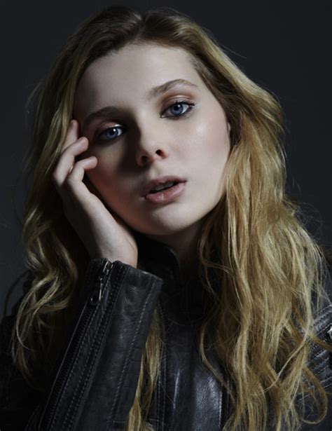 Photoshoot - Abigail Breslin Photo (29173627) - Fanpop