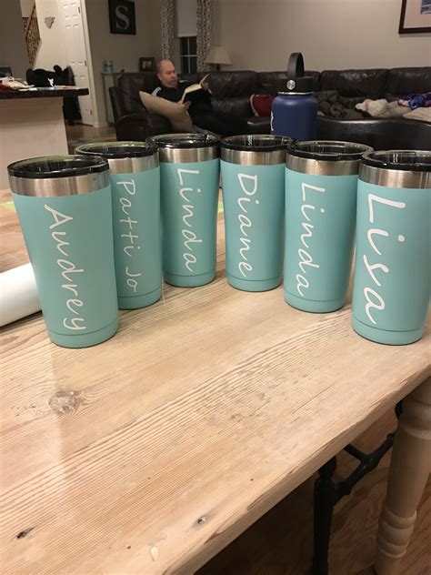 Vinyl on tumblers - easy Cricut project | Cricut projects, Cricut, Paper crafts