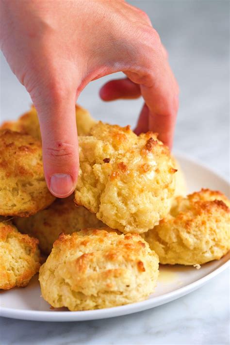 cheese-biscuits