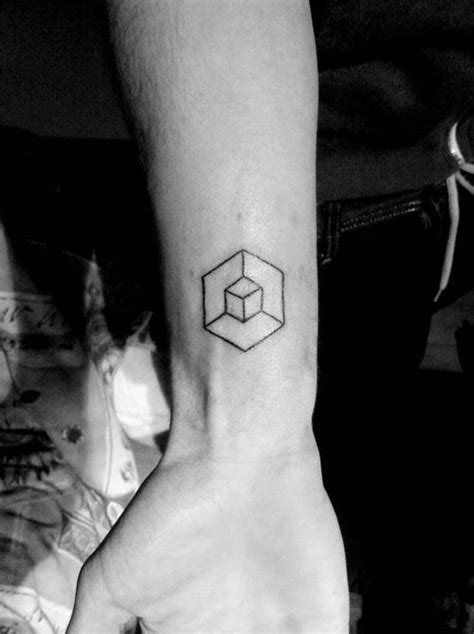 cube tattoo | Tumblr | Tattoos, Small tattoos, Geometric tattoo