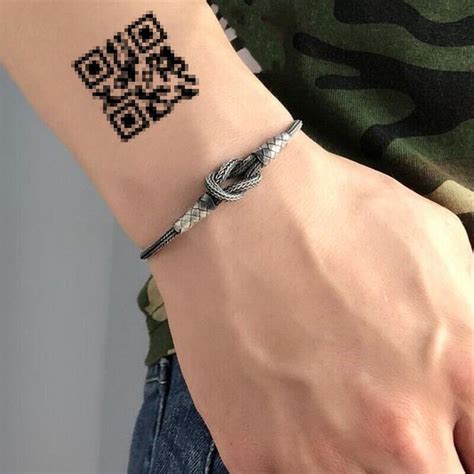 Share 127+ qr code tattoo scannable super hot - vova.edu.vn