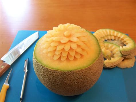 Simple Melon Carving : 12 Steps (with Pictures) - Instructables