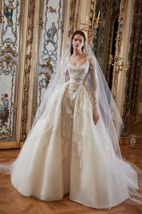 FASHION | 12 BALLGOWNS FOR A ROYAL WEDDING