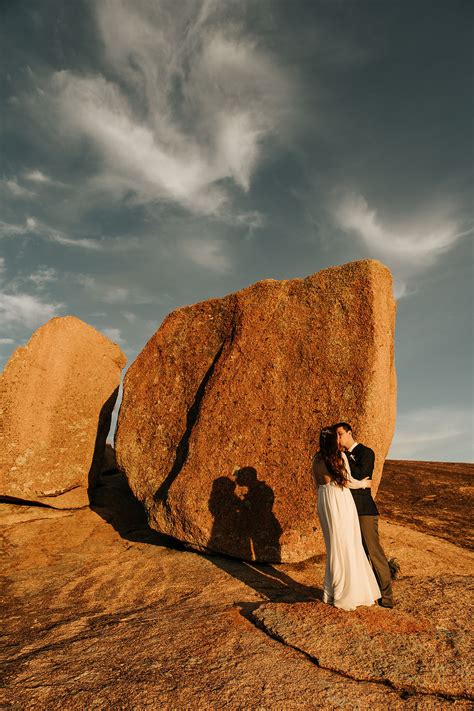 Elopement at Enchanted Rock in Fredericksburg, Texas