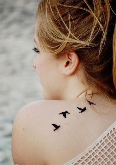 90 impressionantes tatuagens de pássaros que ajudarão seus conceitos a ...