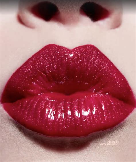 Marie Mimran-Armani Red Lipstick Shades, Lipstick Art, Lip Art, Lipstick Colors, Red Lipsticks ...