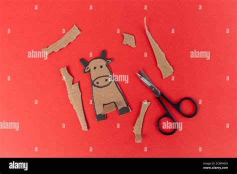 Step by step instructions for creating a paper cow or bull, Children ...