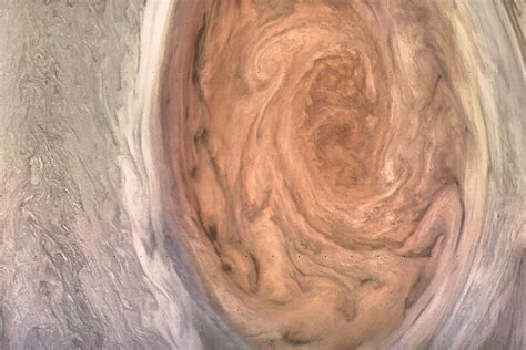 NASA shows us Jupiter as we’ve never seen it before