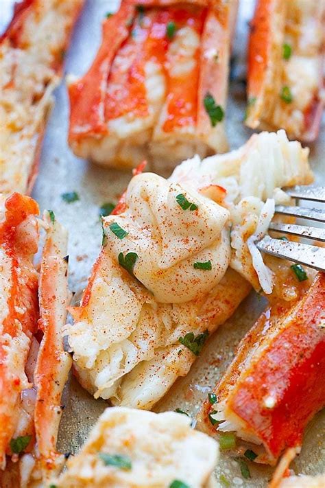 King crab recipe with Sriracha lemon butter. | Crab legs recipe, Best seafood recipes, Seafood ...