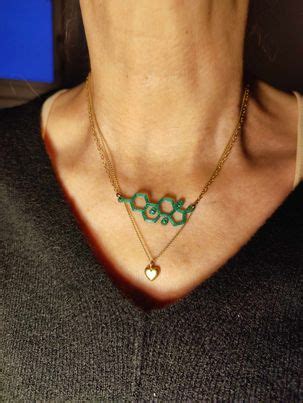 Estrogen molecule necklace by Karla31415 | Download free STL model | Printables.com